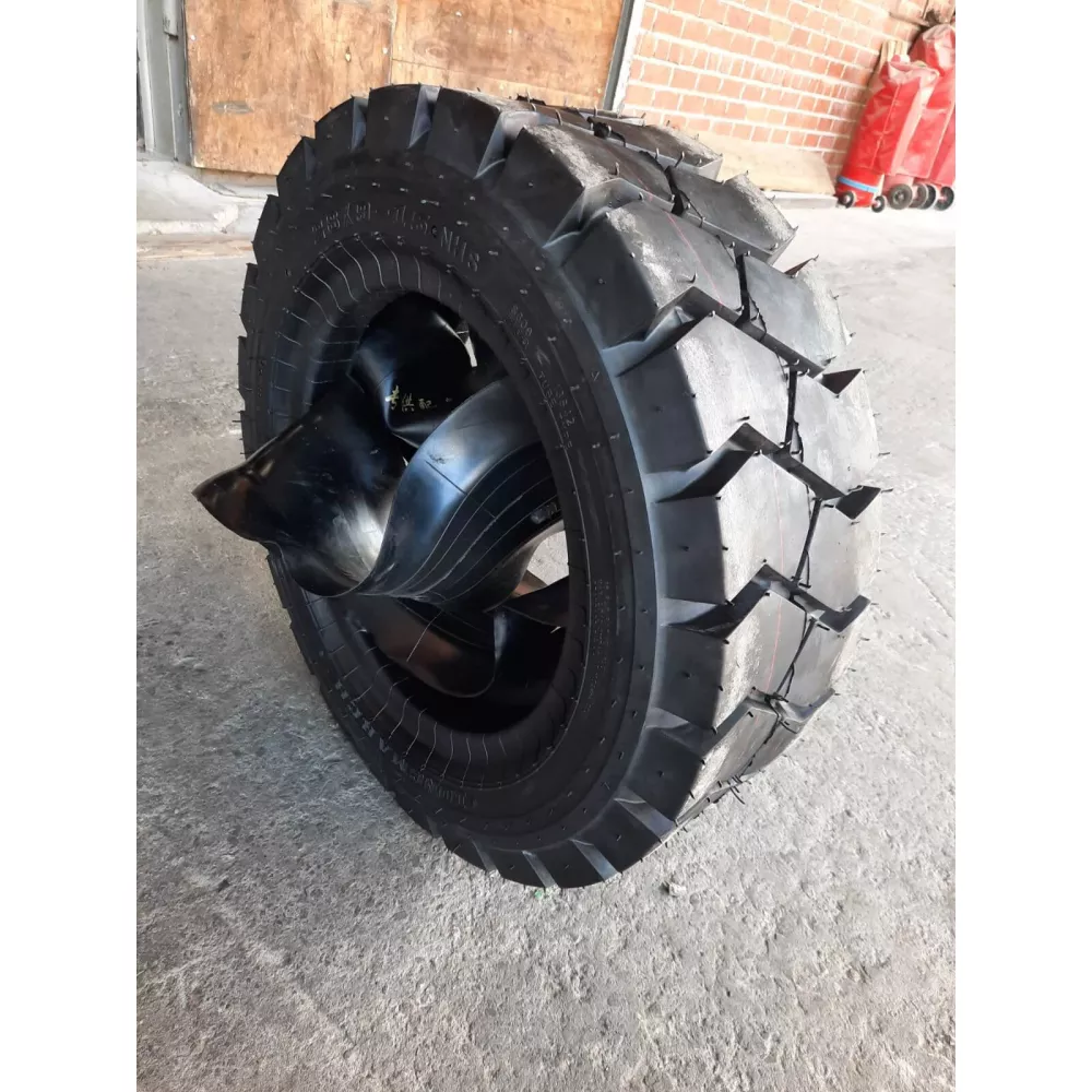 Спецшина 28х9-15 Long march S-606 16 PLY в Нязепетровске