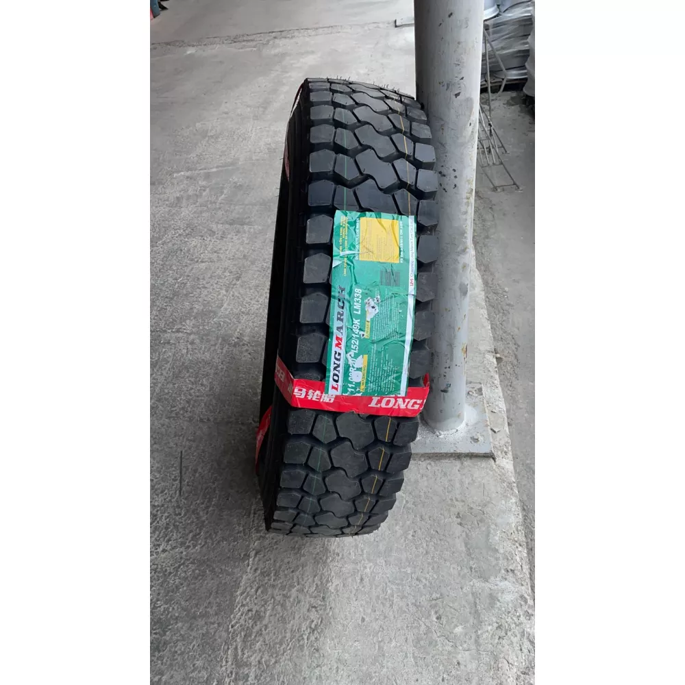 Грузовая шина 11,00 R20 Long March LM-338 18PR в Нязепетровске